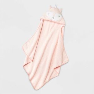 NWT✨ Baby Fox Hooded Bath Towel - Cloud
Island™ Pink